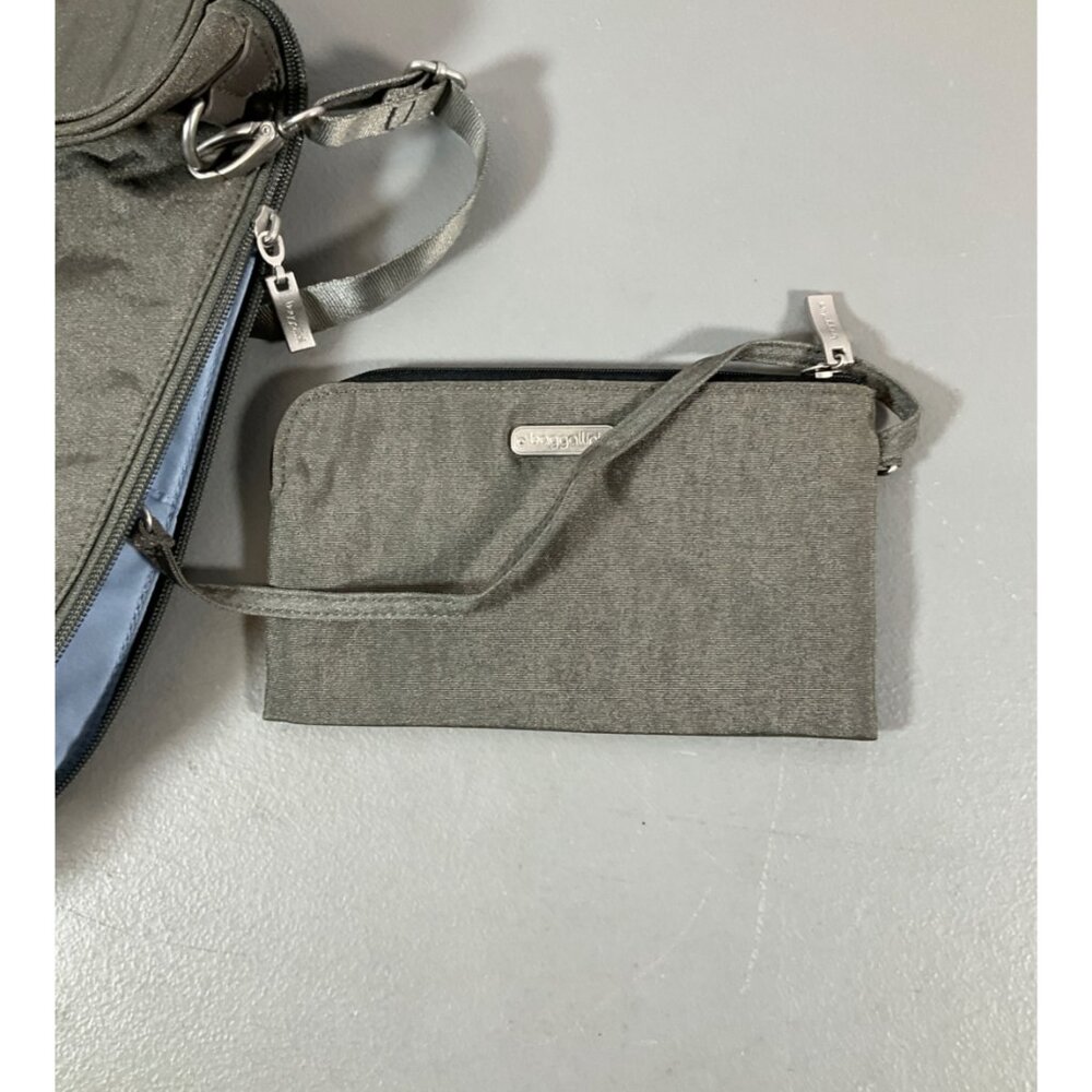 Baggallini Metro Convertible Backpack - RFID Wristlet, Water-Resistant Nylon, Ad - Picture 9 of 10